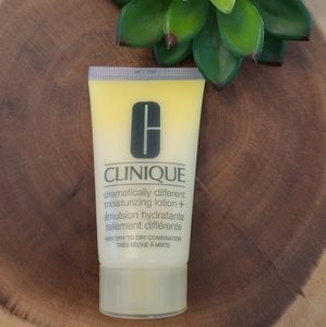 Clinique Dramatically Different Moisturizing Lotion